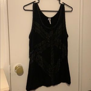 Black detailed tank top